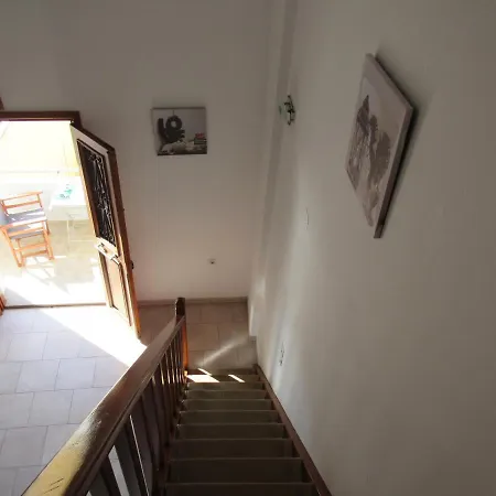 別荘 Pitini Nikos House *