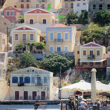 Сasa de vacaciones Pitini Nikos House Symi