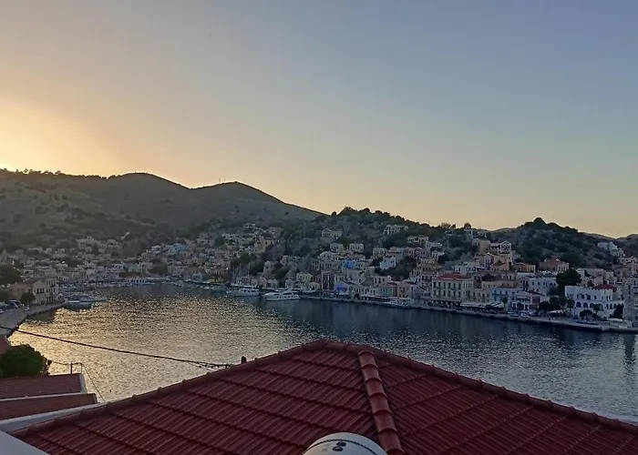 Pitini Nikos House *